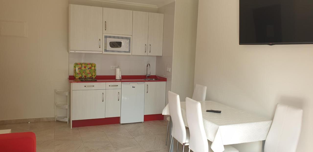 Apartamentos La Pradera De Isla Plana Extérieur photo