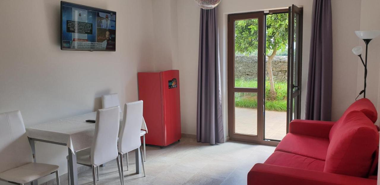 Apartamentos La Pradera De Isla Plana Extérieur photo