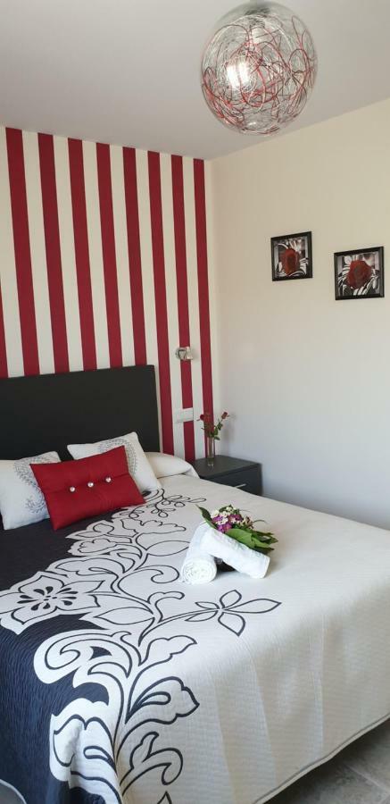 Apartamentos La Pradera De Isla Plana Extérieur photo