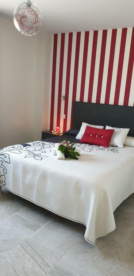Apartamentos La Pradera De Isla Plana Extérieur photo