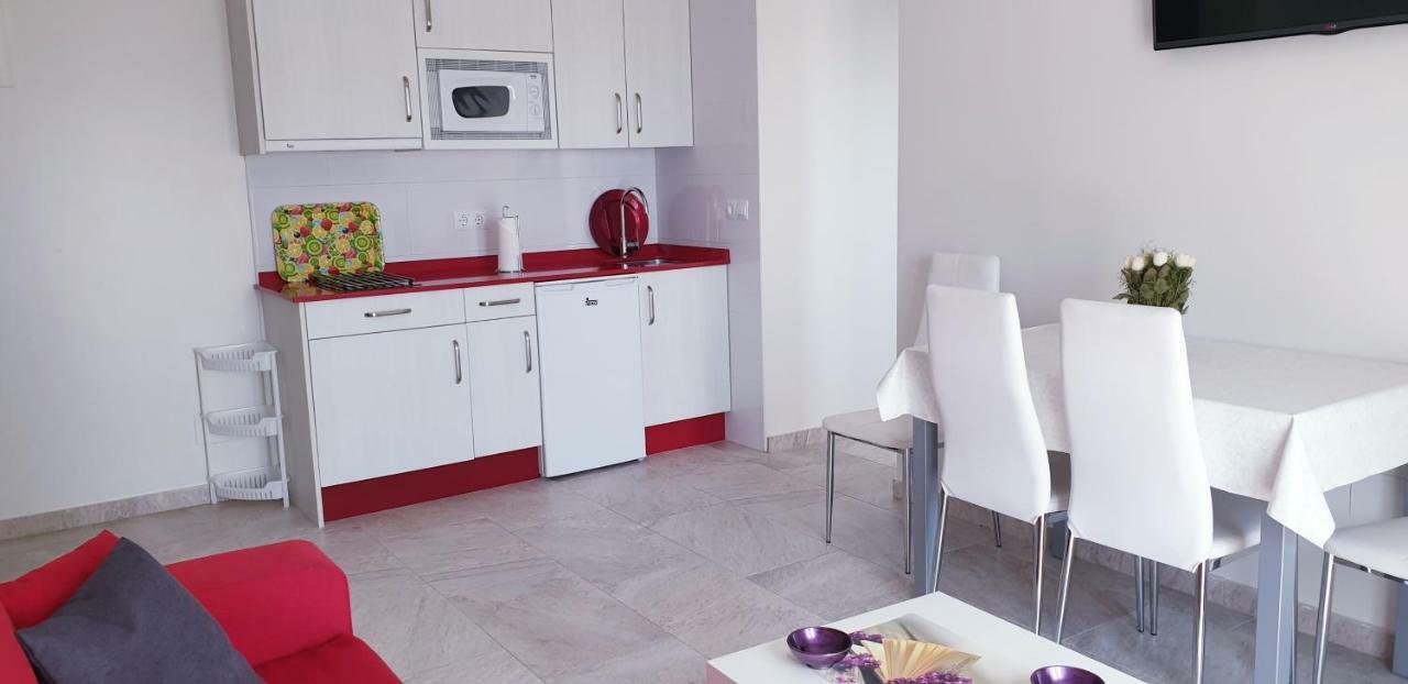 Apartamentos La Pradera De Isla Plana Extérieur photo