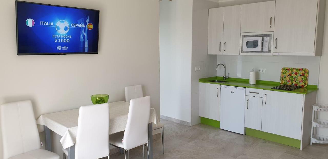 Apartamentos La Pradera De Isla Plana Extérieur photo