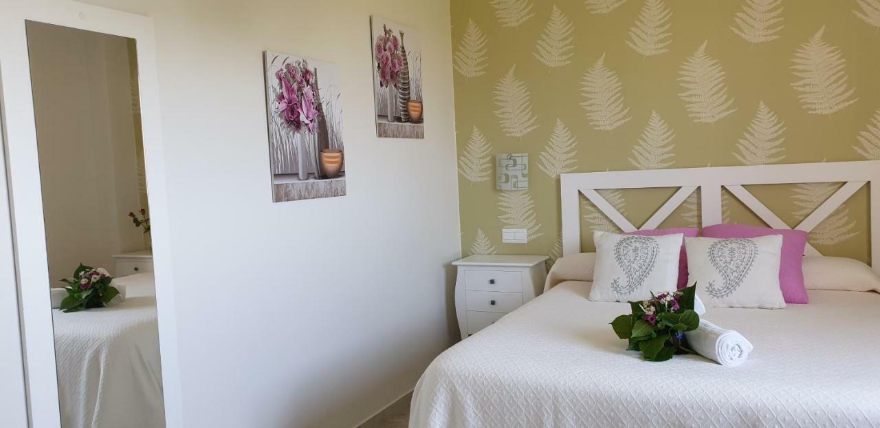 Apartamentos La Pradera De Isla Plana Extérieur photo